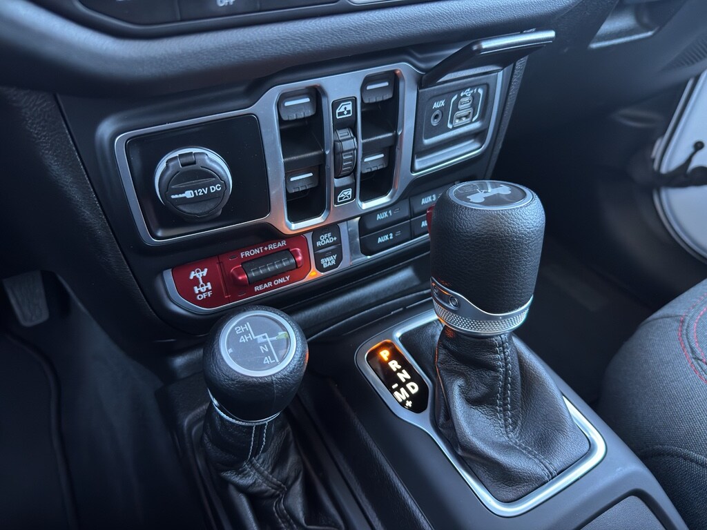 2025 Jeep Wrangler 4-Door Rubicon - Photo 24