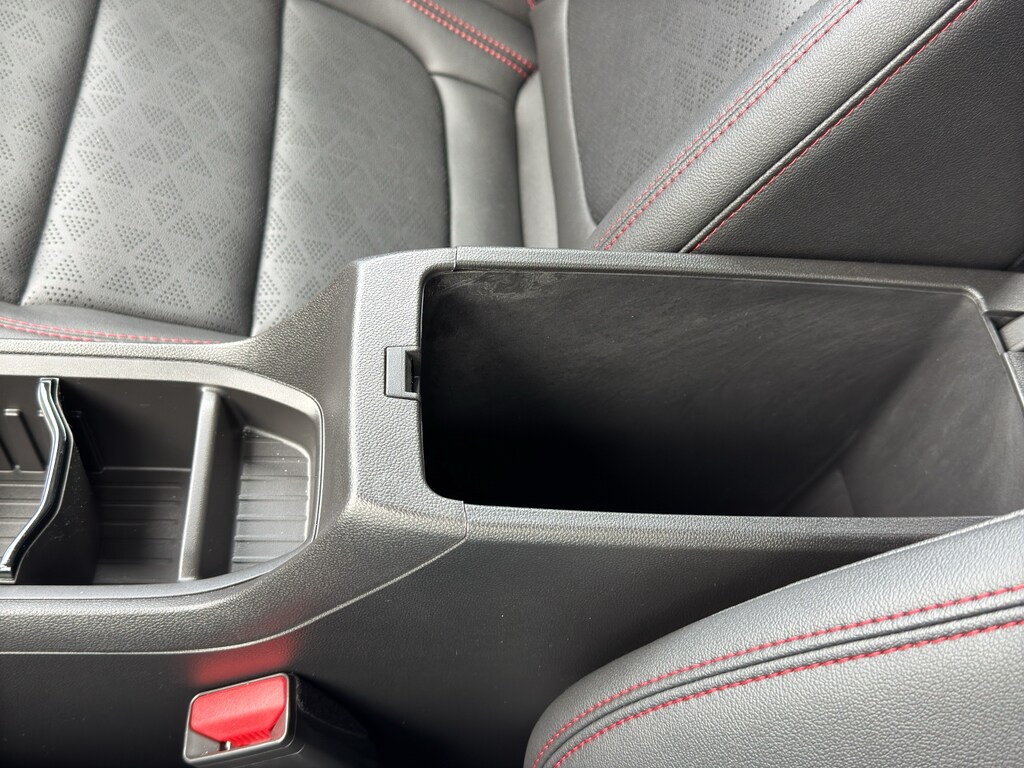 2027 Chevrolet Bolt RS - Photo 28