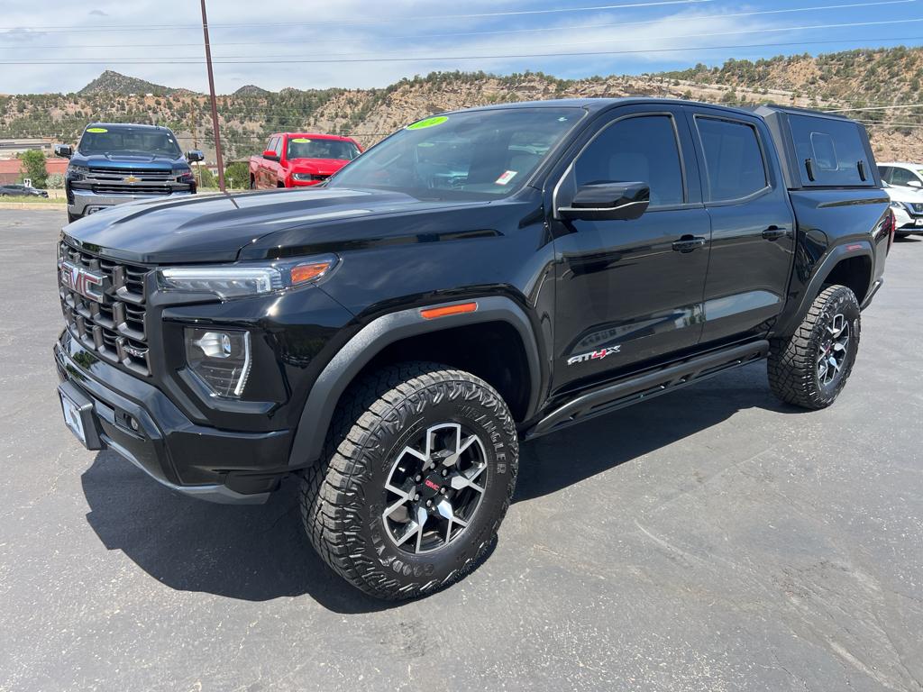 2024 Gmc Canyon AT4X photo 3