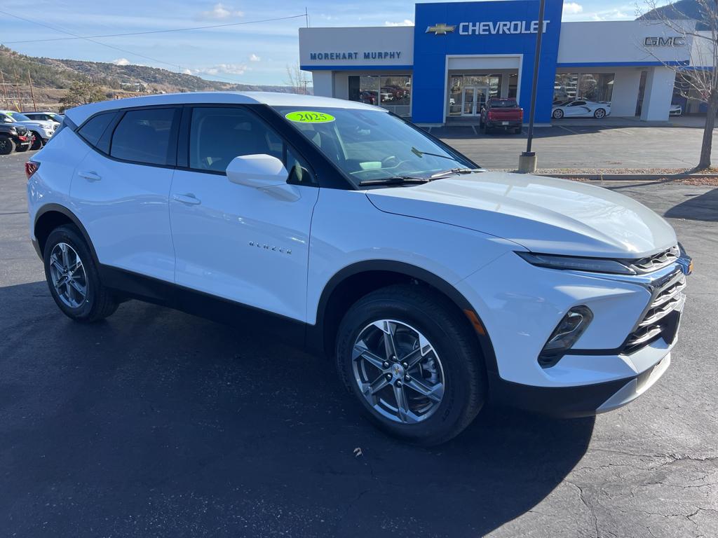 2025 Chevrolet Blazer 2LT's photo