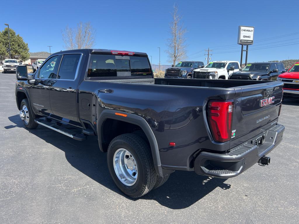 2025 GMC Sierra 3500HD Denali - Photo 5