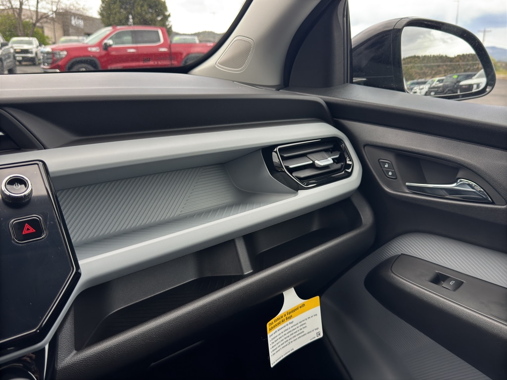 2027 Chevrolet Bolt RS - Photo 30