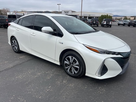 2018 Toyota Prius Prime Plus Sedan