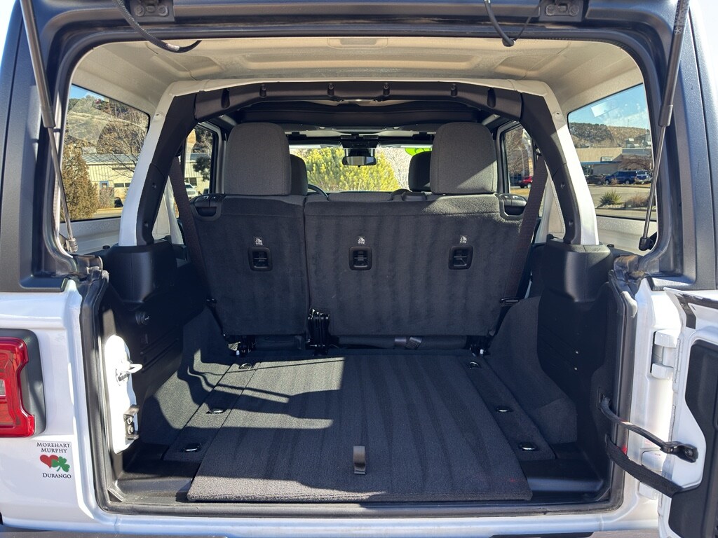 2025 Jeep Wrangler 4-Door Rubicon - Photo 11