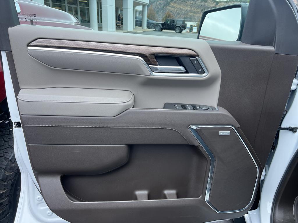 2025 Chevrolet Silverado 1500 LT Trail Boss - Photo 17