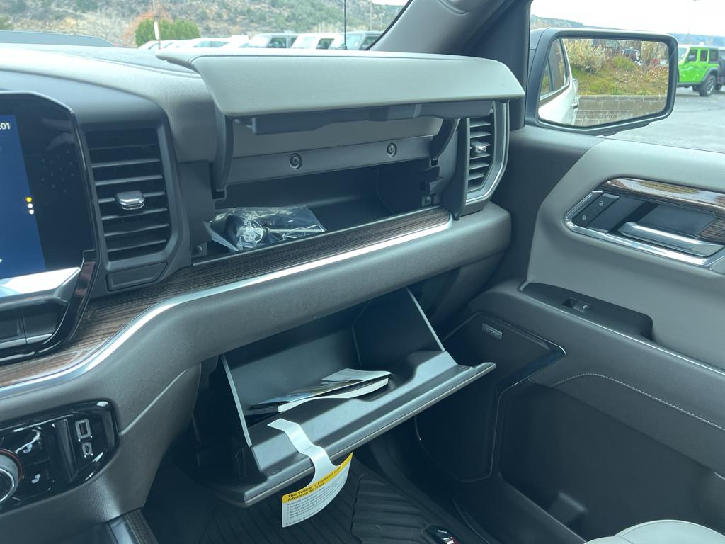 2025 Chevrolet Silverado 1500 LT Trail Boss - Photo 30