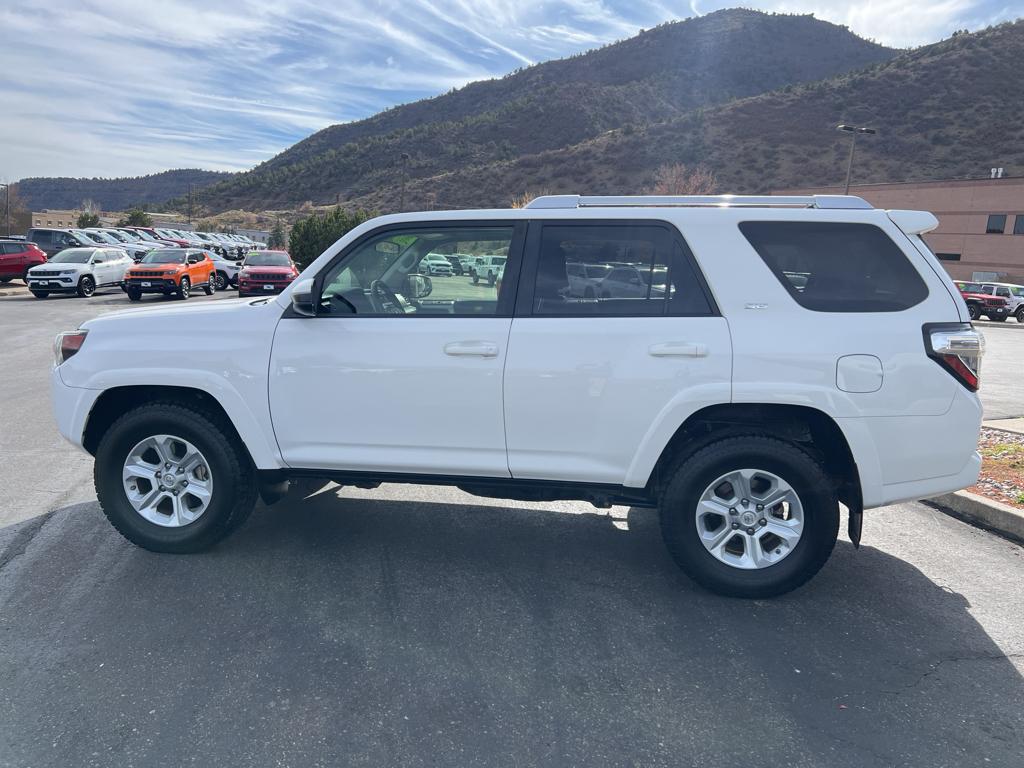 2017 Toyota 4Runner TRD Pro photo 4