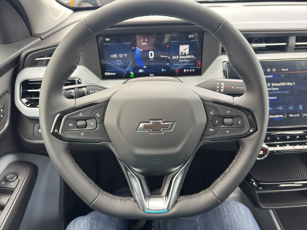 2027 Chevrolet Bolt RS - Photo 22