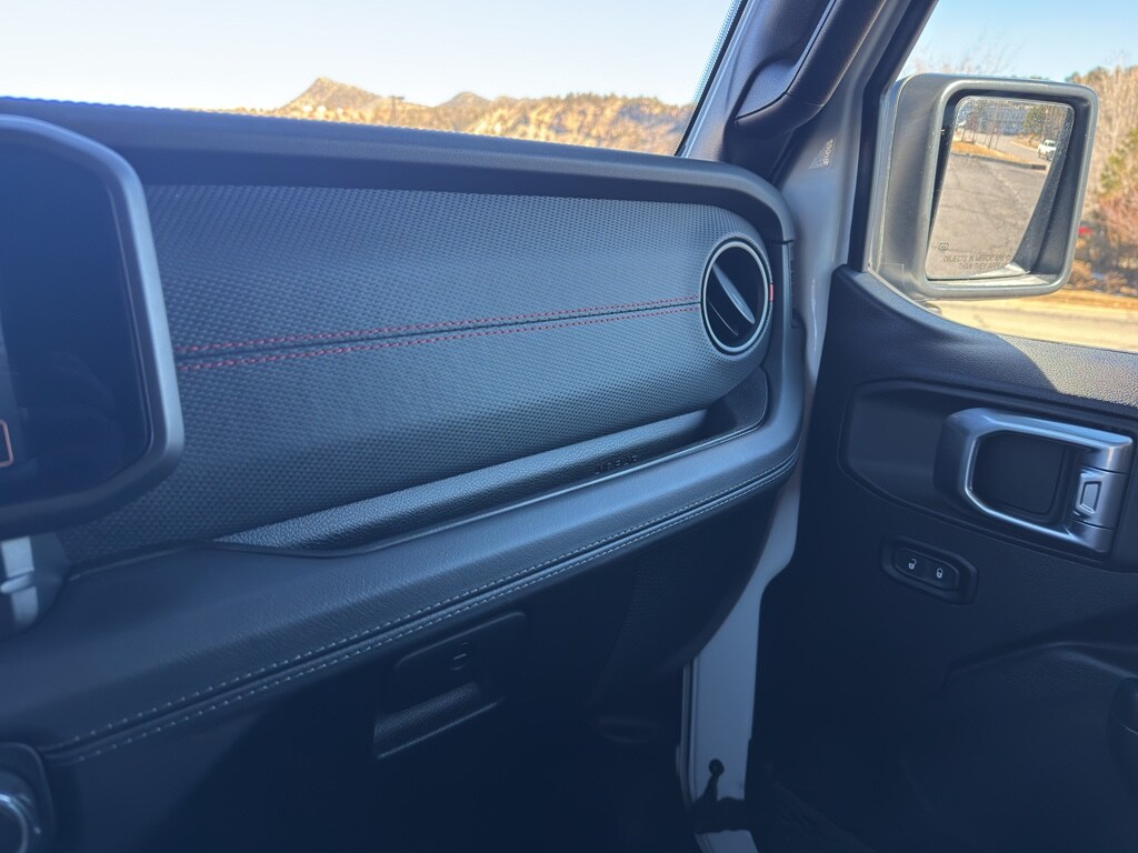 2025 Jeep Wrangler 4-Door Rubicon - Photo 27