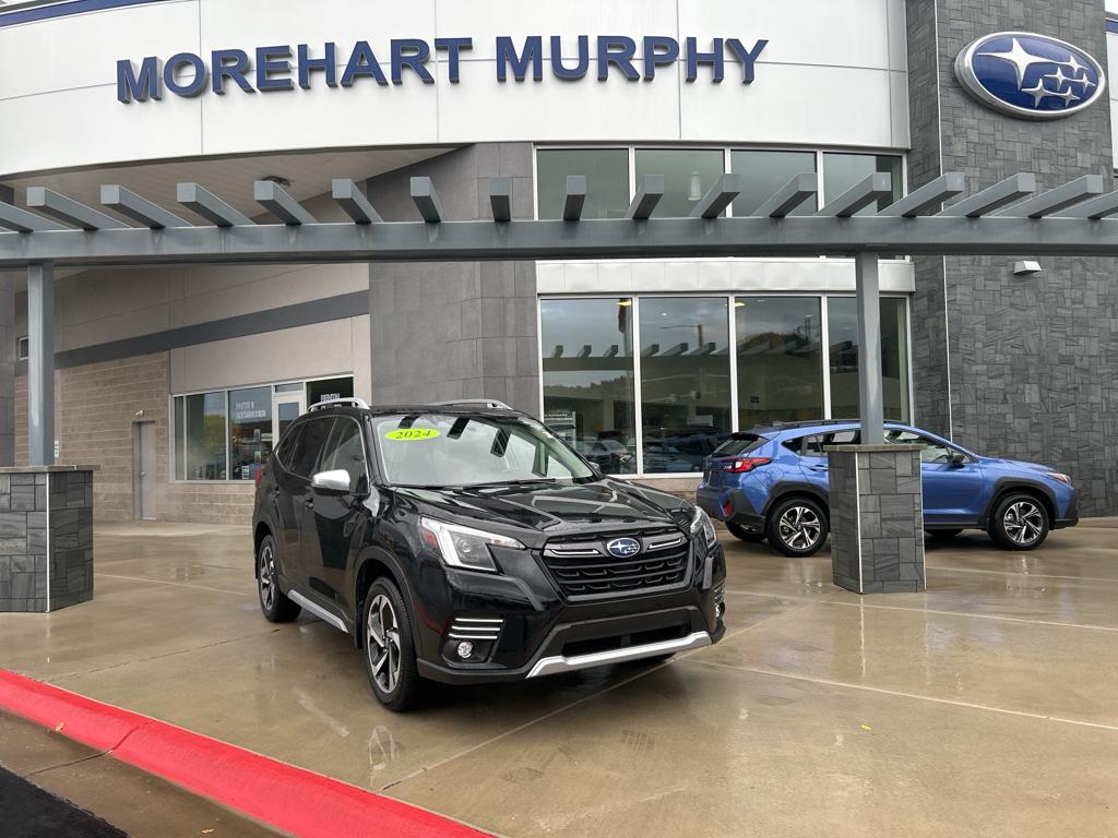 2024 Subaru Forester Touring's photo