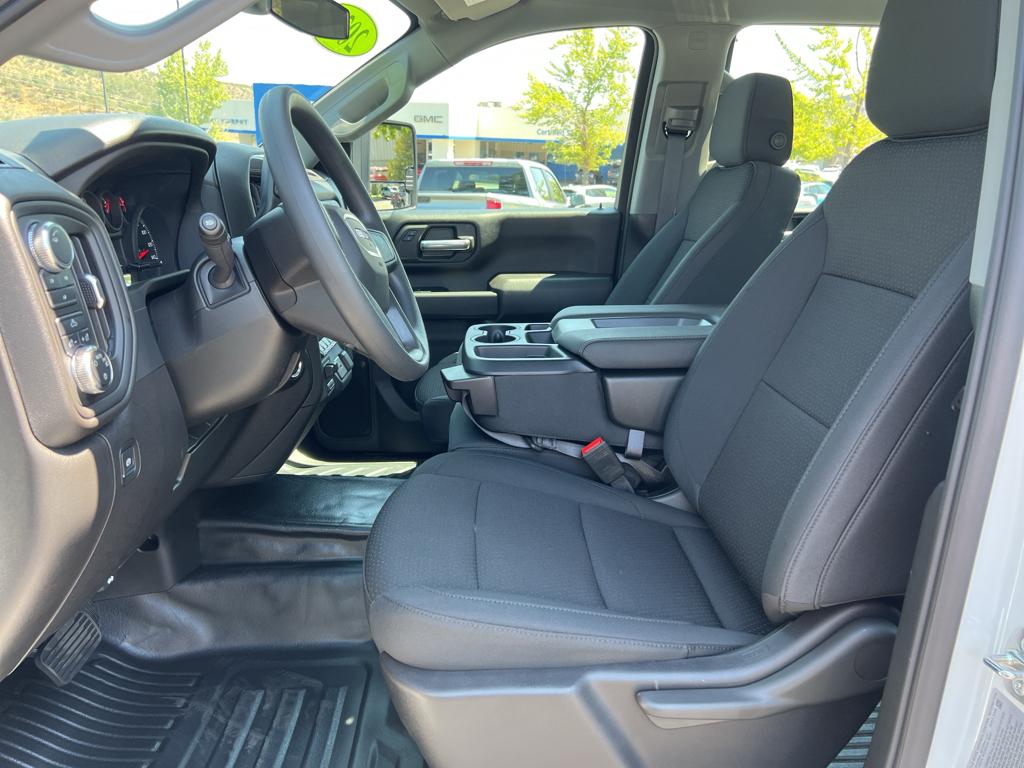 2025 GMC Sierra 2500HD Pro - Photo 15