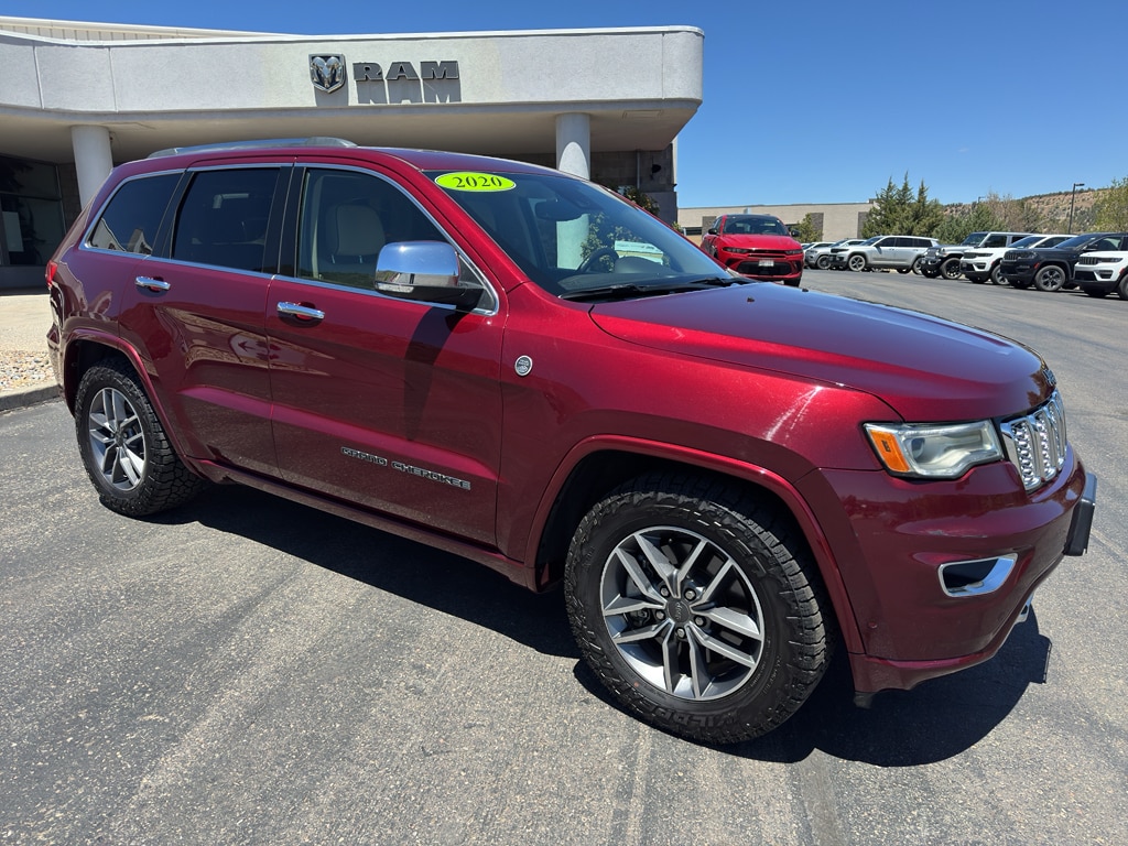 2020 Jeep Grand Cherokee Overland 4WD's photo