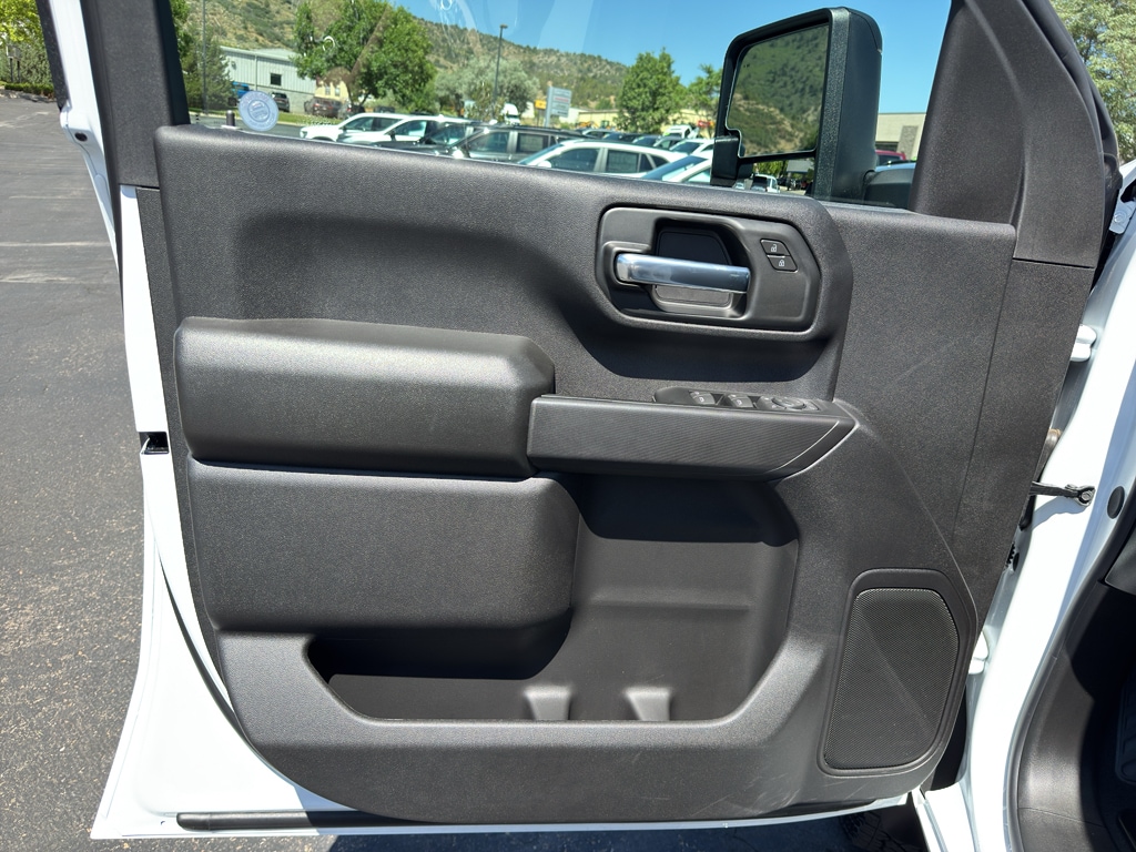 2026 Chevrolet Silverado 2500 HD Custom - Photo 17