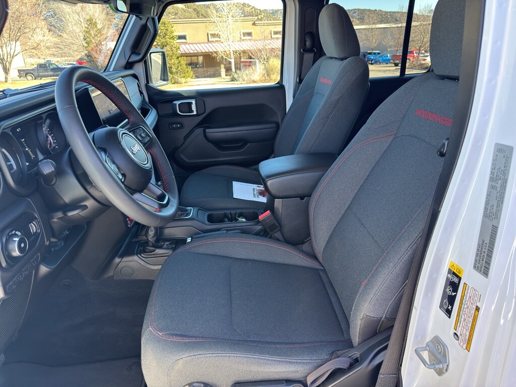 2025 Jeep Wrangler 4-Door Rubicon - Photo 16