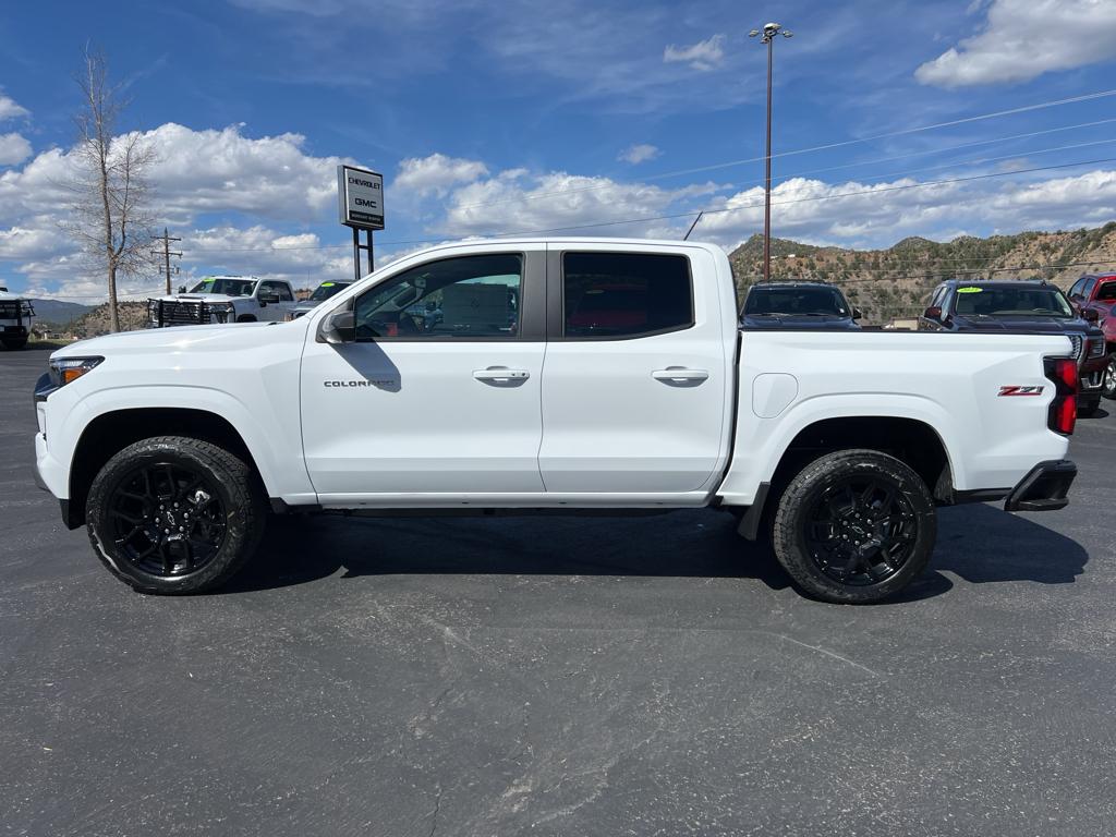 2025 Chevrolet Colorado Z71 photo 4