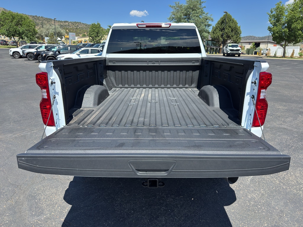 2026 Chevrolet Silverado 2500 HD Custom - Photo 10