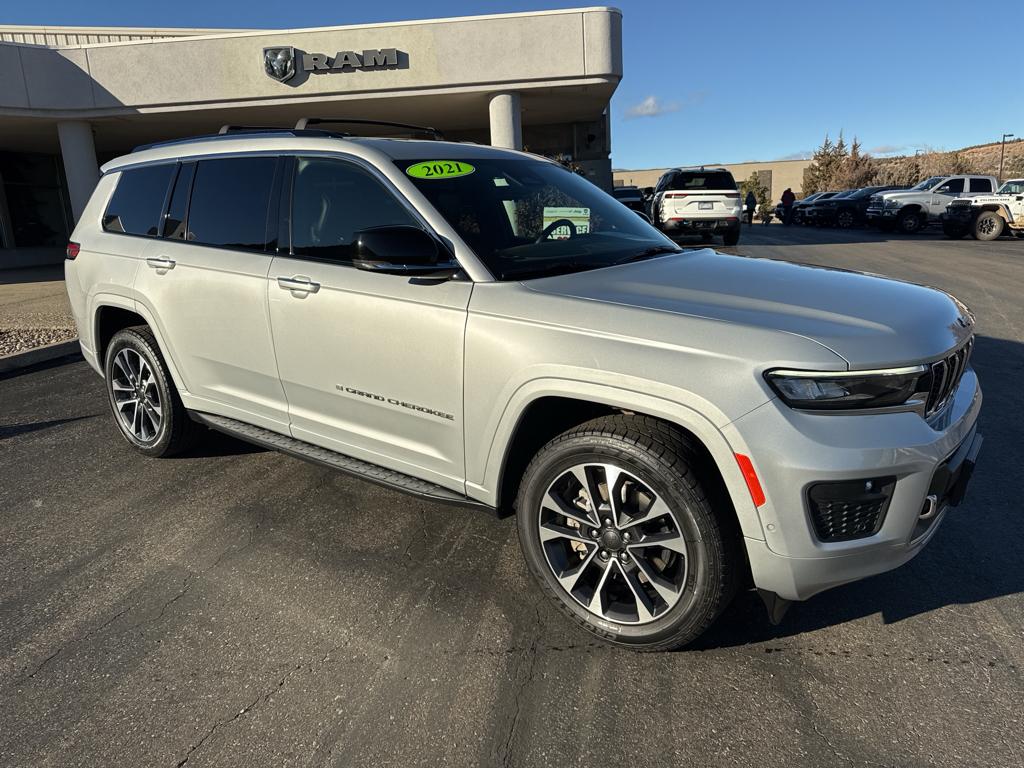 2021 Jeep Grand Cherokee L Overland's photo