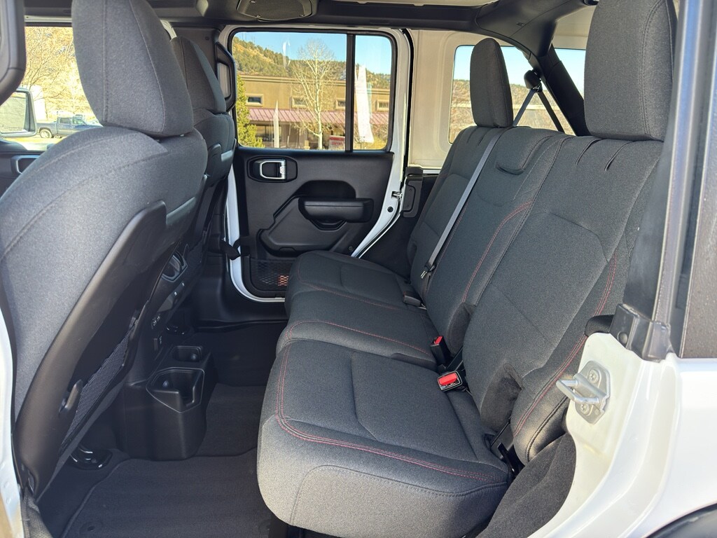 2025 Jeep Wrangler 4-Door Rubicon - Photo 13