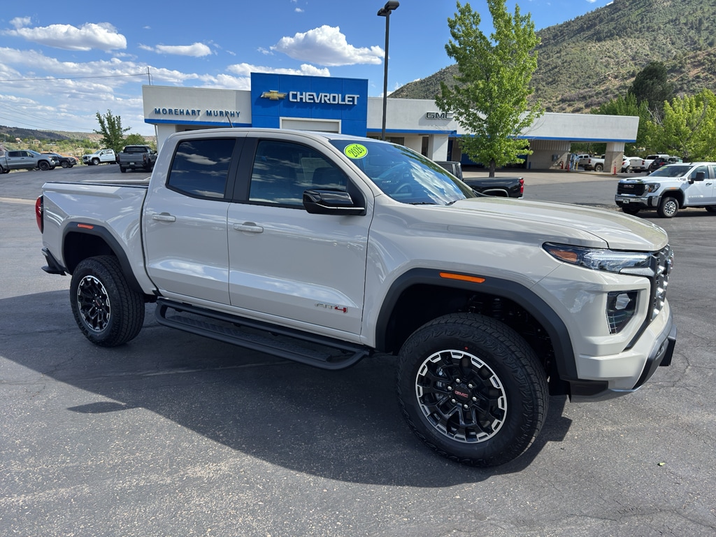2026 GMC Canyon 4WD AT4 Crew Cab Short Box's photo