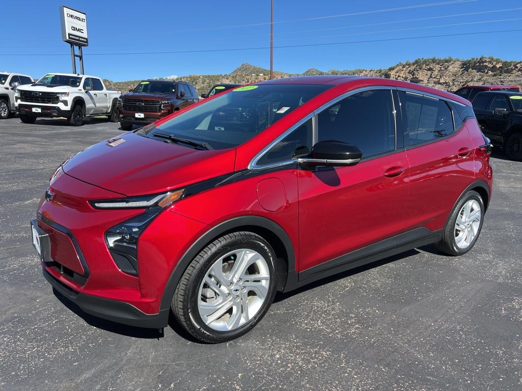 Used 2022 Chevrolet Bolt EV 1LT Car