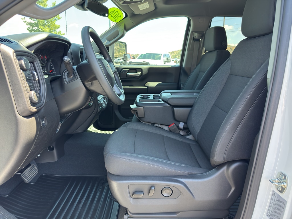 2026 Chevrolet Silverado 2500 HD Custom - Photo 19