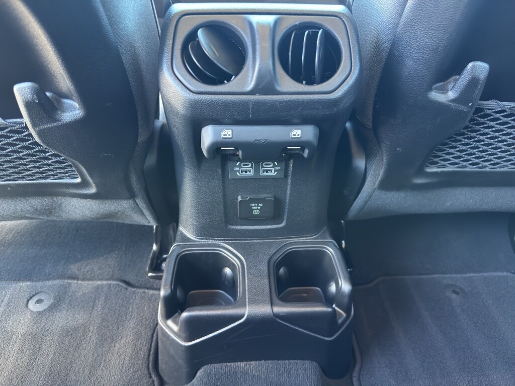2025 Jeep Wrangler 4-Door Rubicon - Photo 15