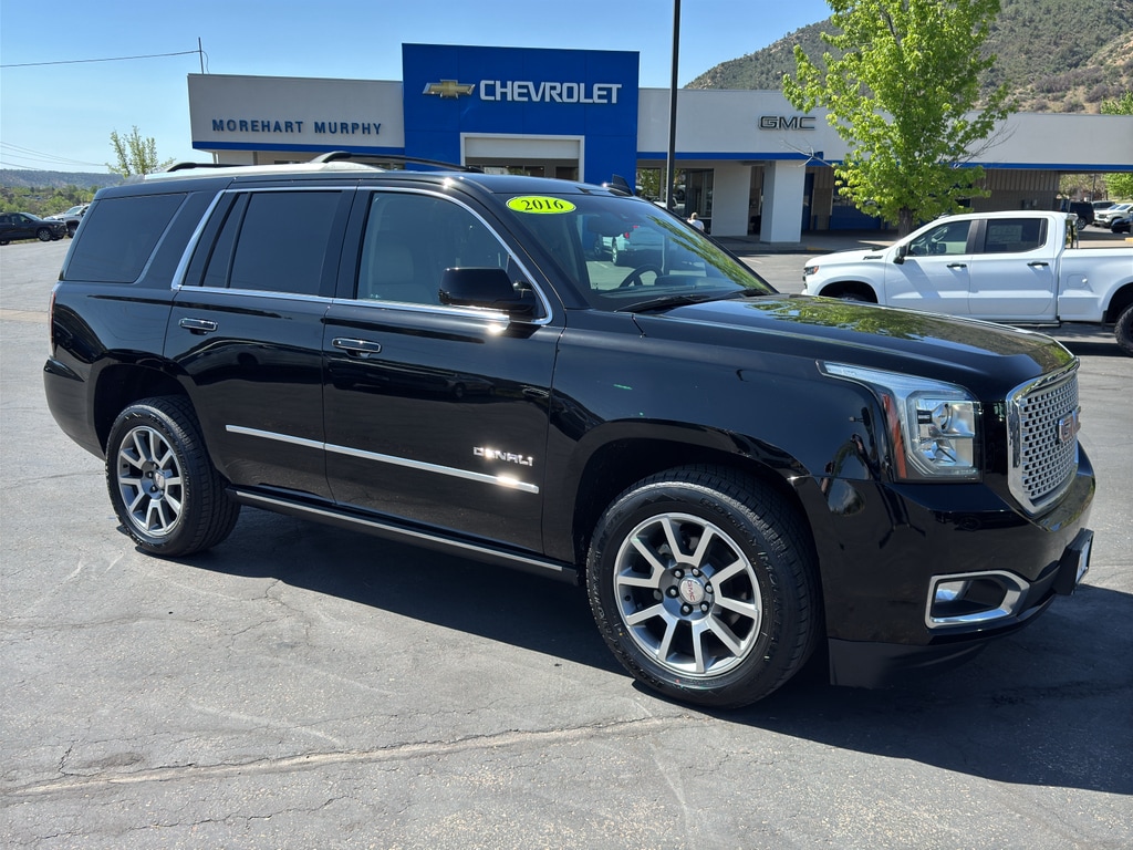 2016 GMC Yukon 4WD Denali's photo