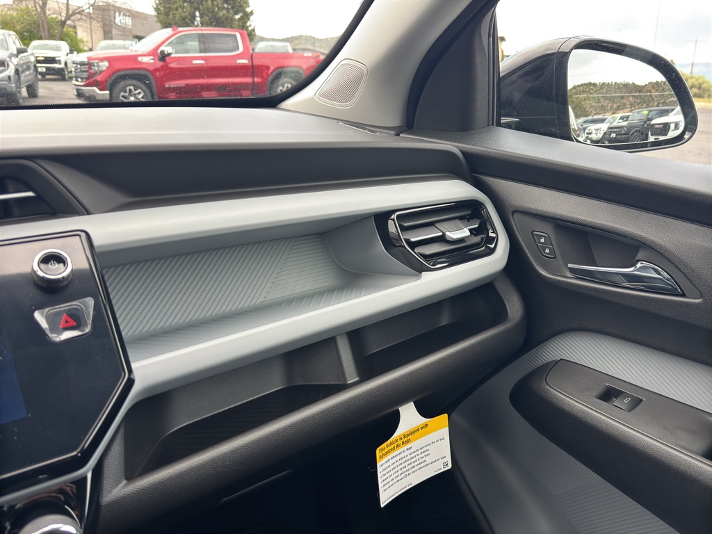 2027 Chevrolet Bolt RS - Photo 29