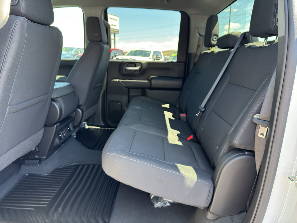 2026 Chevrolet Silverado 2500 HD Custom - Photo 14