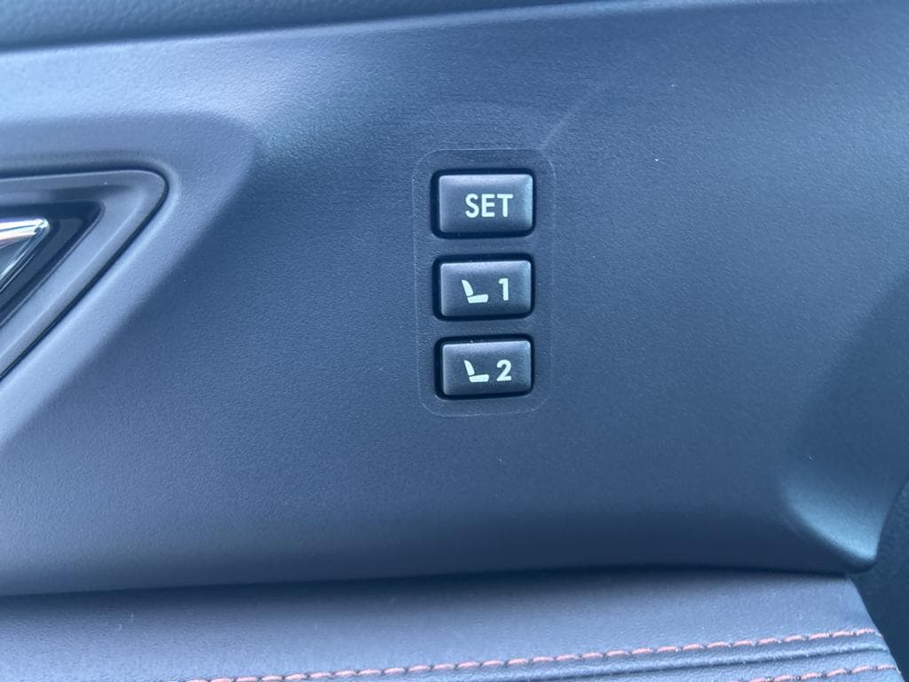 2025 Subaru Ascent Bronze Edition - Photo 14