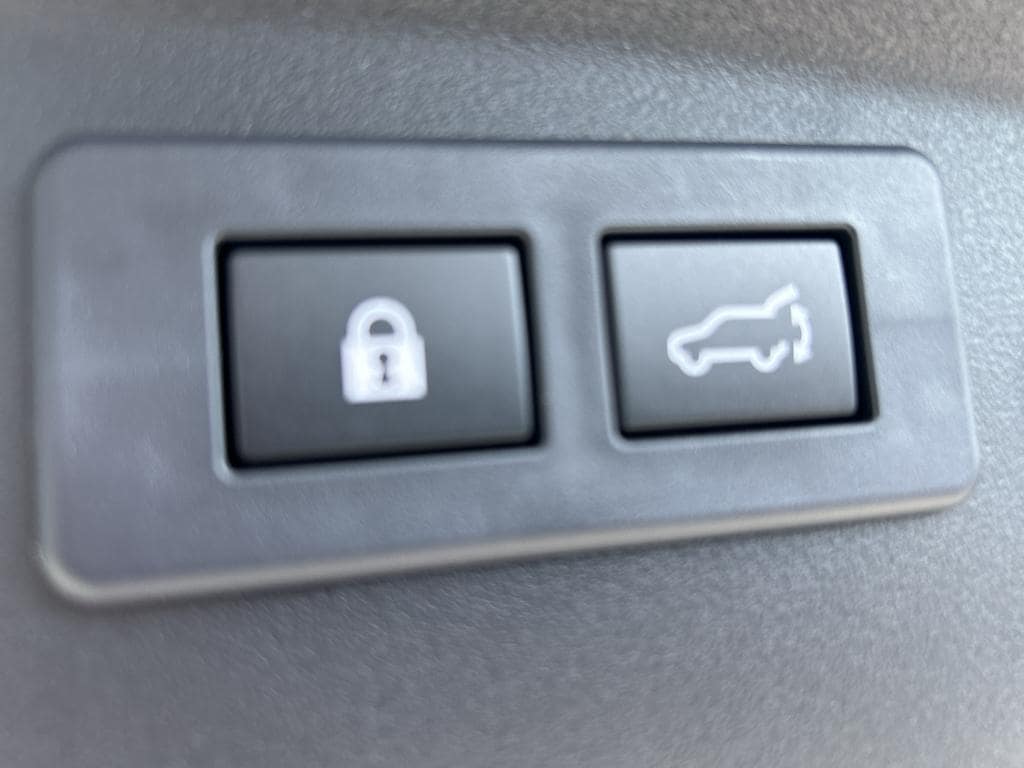2026 Subaru Outback Touring XT - Photo 9