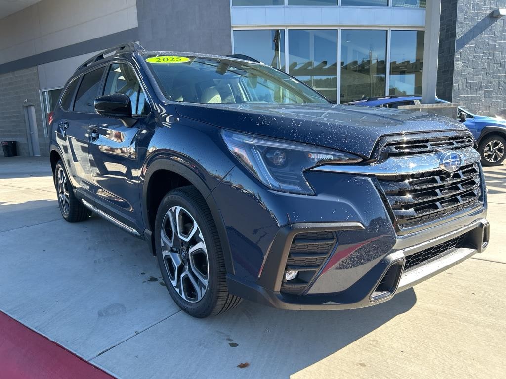 New 2025 Subaru Ascent Limited 7-Passenger SUV