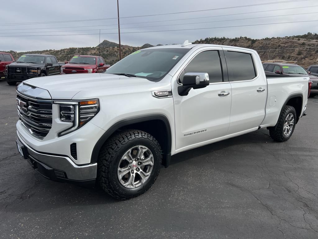 Used 2022 GMC Sierra 1500 SLT Truck Crew Cab