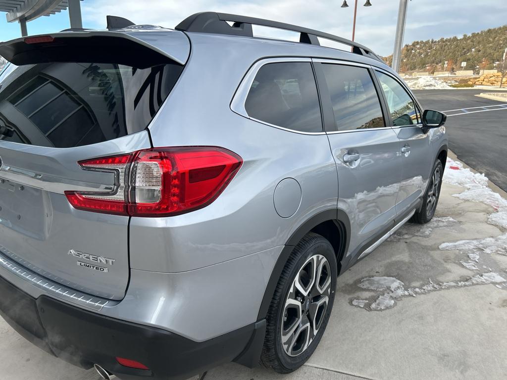2026 Subaru Ascent Limited - Photo 9