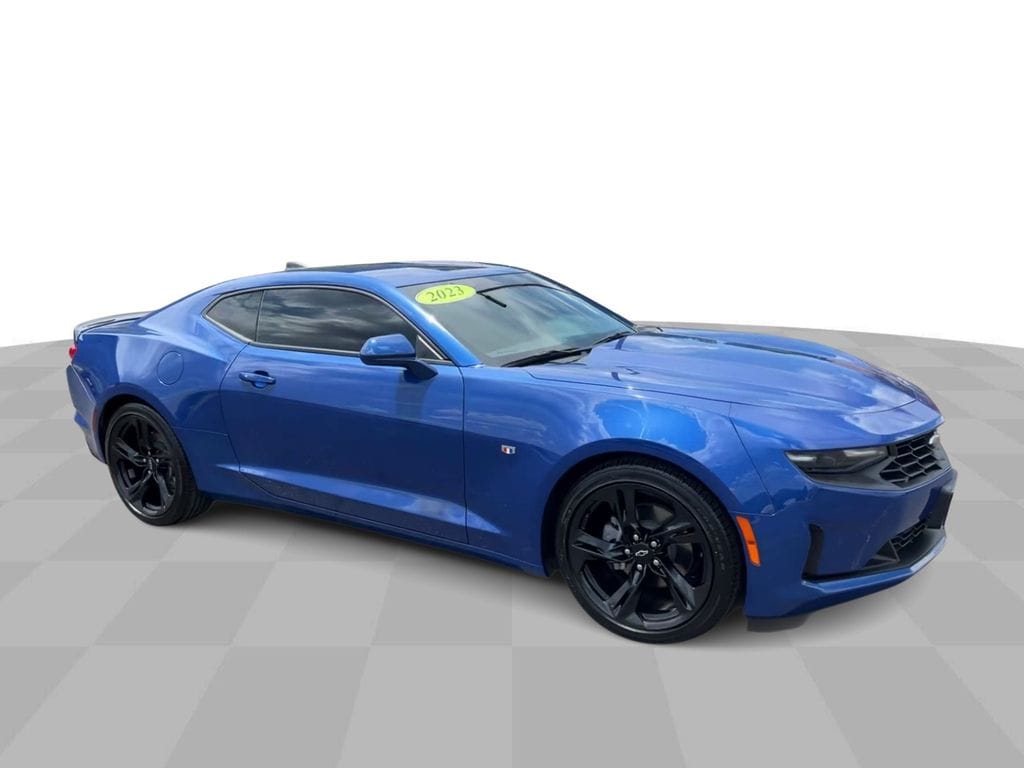 Used 2023 Chevrolet Camaro 2LT with VIN 1G1FC1RX3P0100510 for sale in Durango, CO