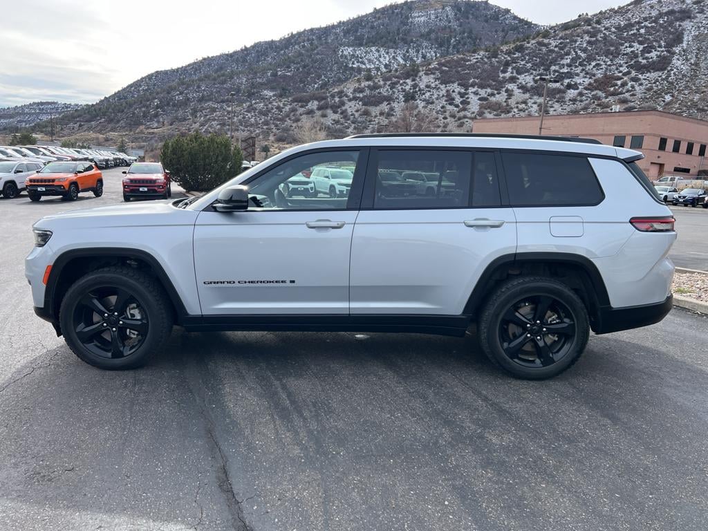 Certified 2023 Jeep Grand Cherokee Altitude SUV