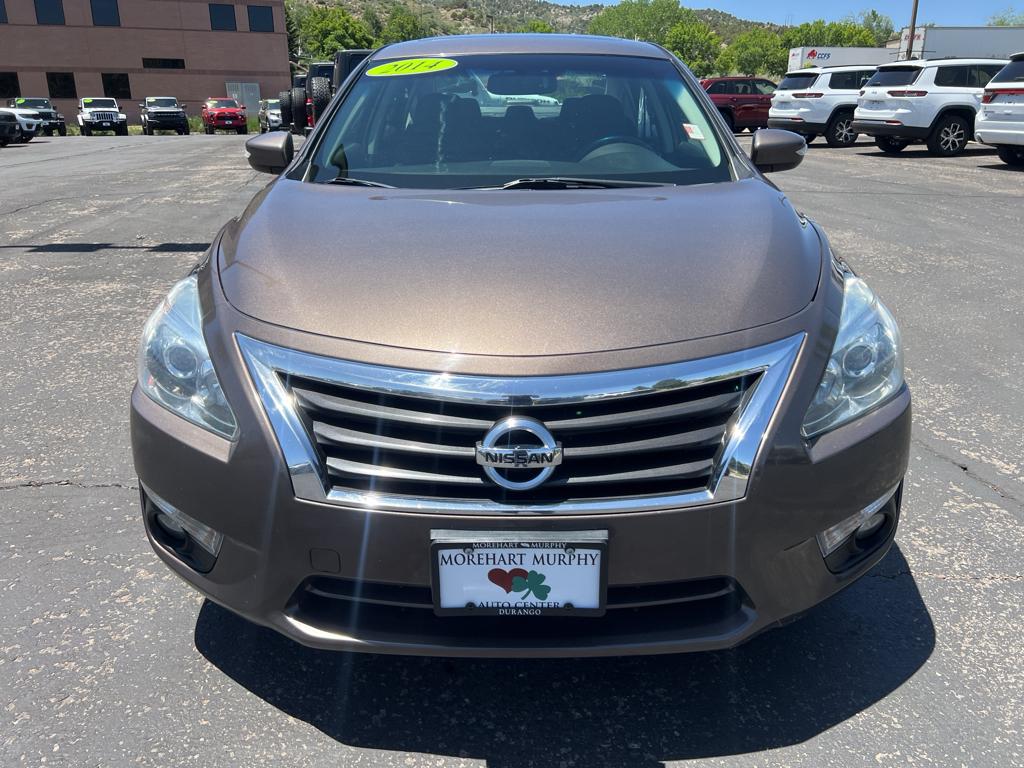 Used 2014 Nissan Altima SV with VIN 1N4AL3AP2EC140281 for sale in Durango, CO