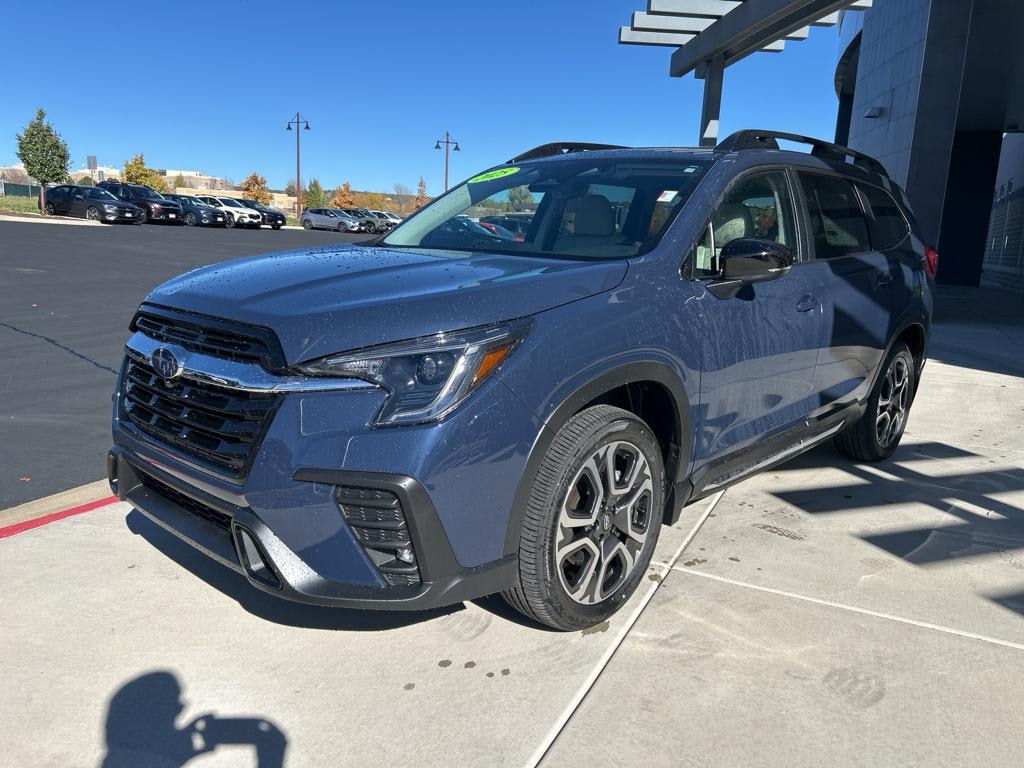 New 2025 Subaru Ascent Limited 7-Passenger SUV