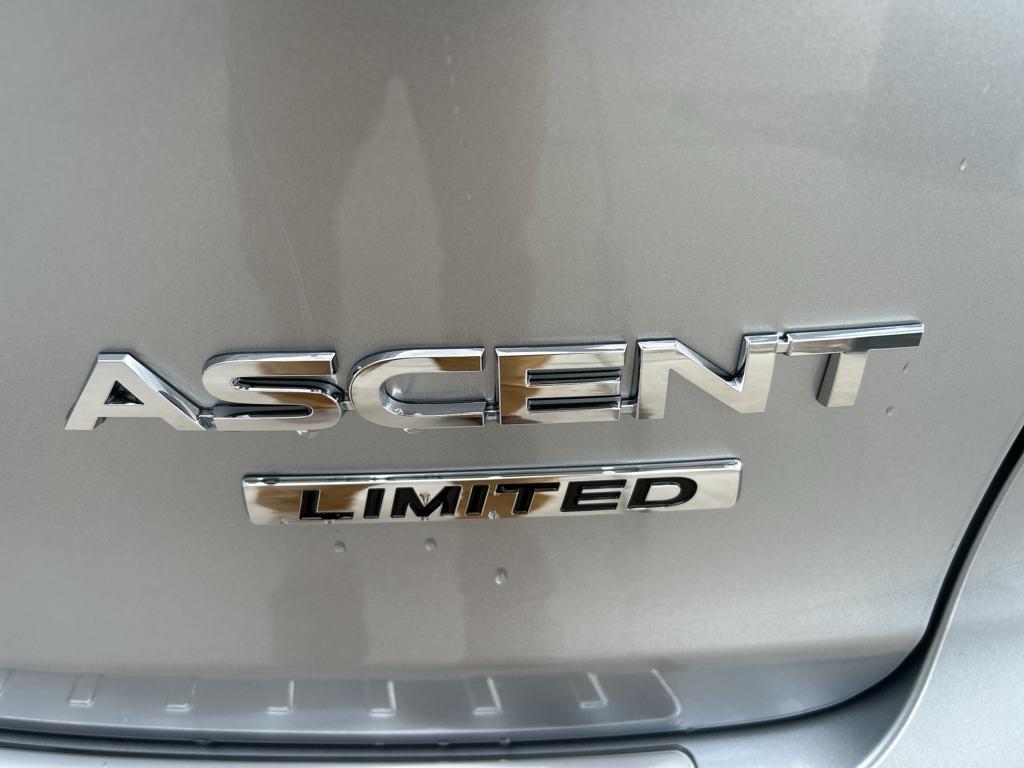 2026 Subaru Ascent Limited - Photo 8