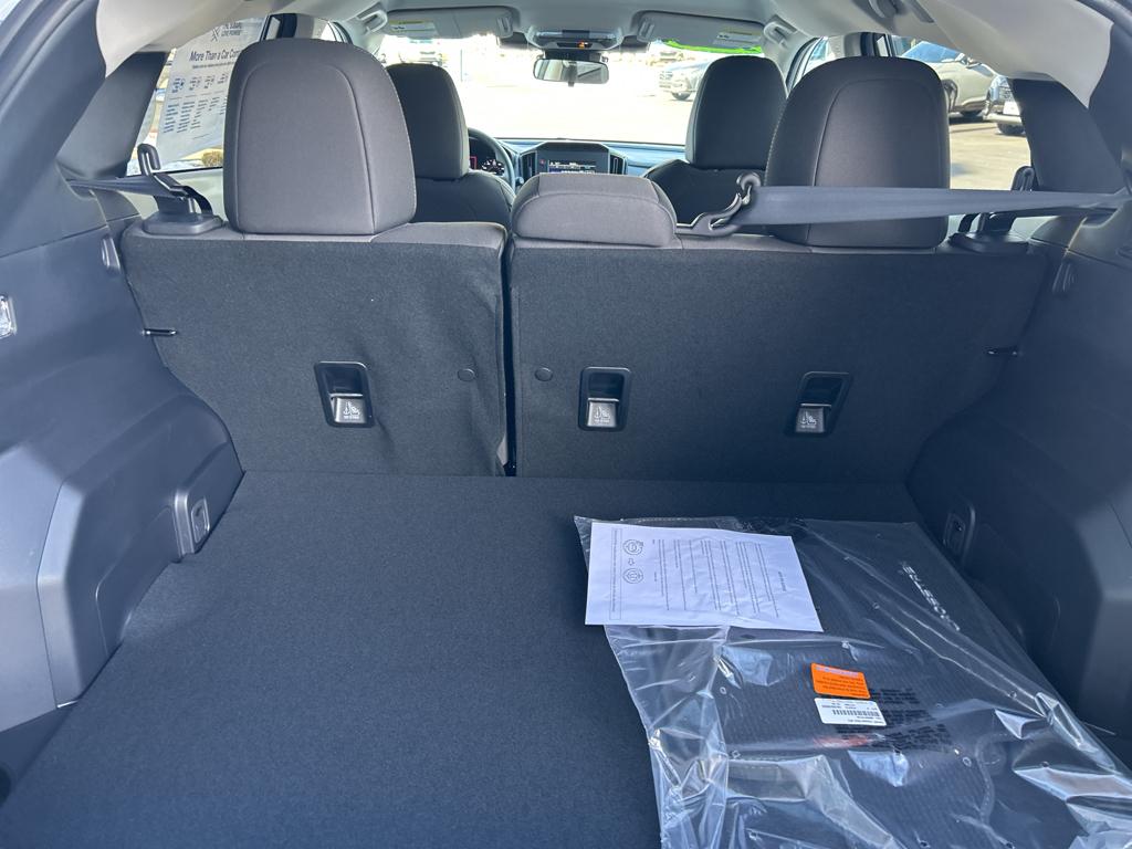2026 Subaru Crosstrek Base - Photo 10