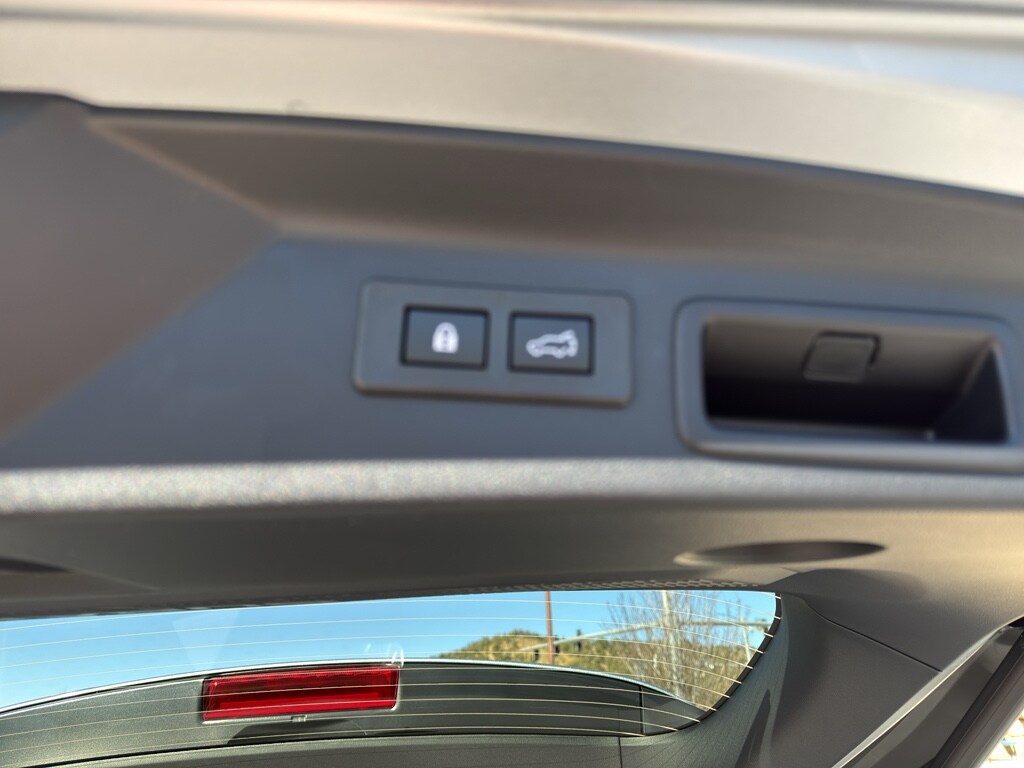2026 Subaru Forester Limited - Photo 8