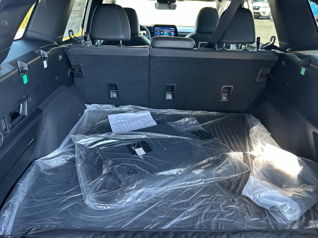 2026 Subaru Outback Limited - Photo 10