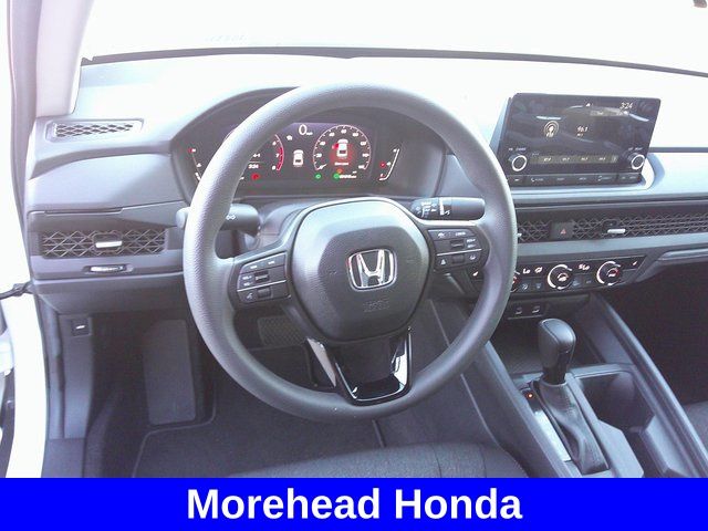 2025 Honda Accord SE - Photo 20
