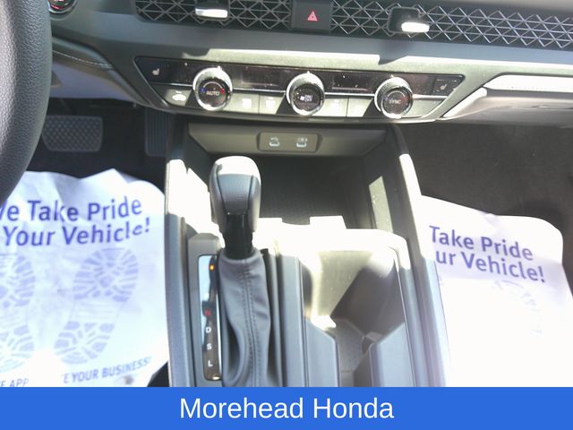2025 Honda Accord SE - Photo 15