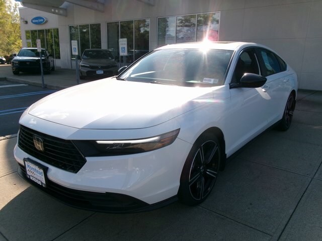 2023 Honda Accord Hybrid Sport photo 3