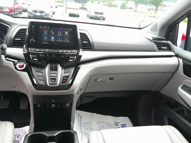 2024 Honda Odyssey Touring - Photo 23