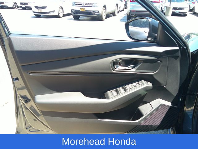 2025 Honda Accord SE - Photo 16