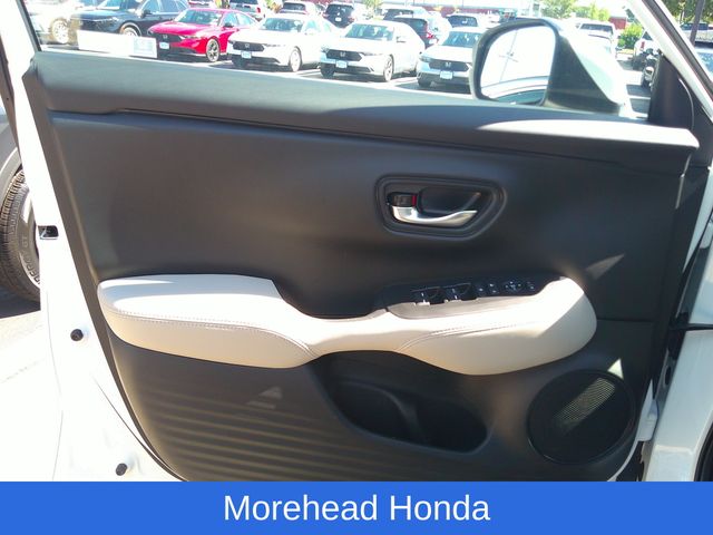 2026 Honda HR-V LX - Photo 16