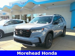 2025 Honda Pilot TrailSport SUV