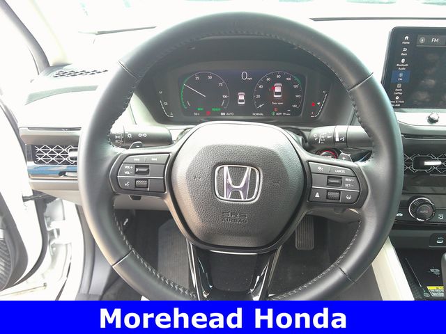 2025 Honda Accord Hybrid EX-L - Photo 13